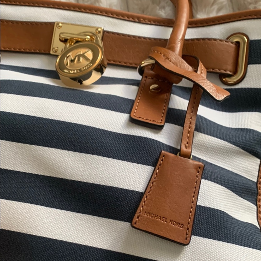 Michael Kors Navy and Tan Striped Hamilton Tote Bag - Picture 3 of 5